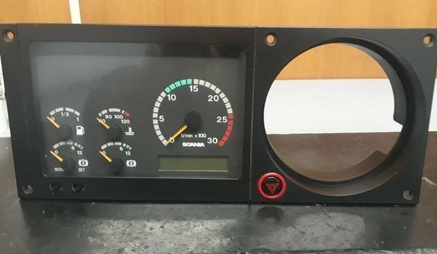 تعمیر و تعویض صفحه آمپر اتوبوس اسکانیا کلاسیک